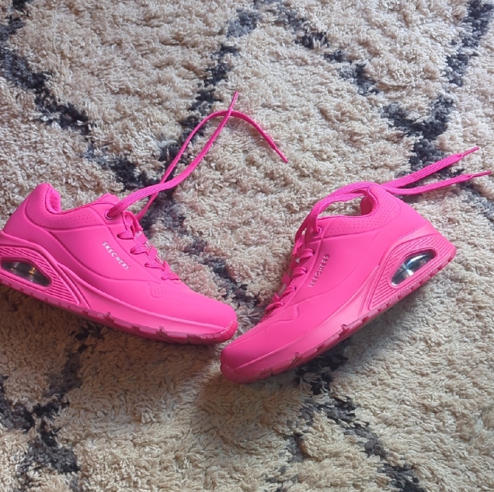 Skechers Women's Vibrant Pink Sneakers
